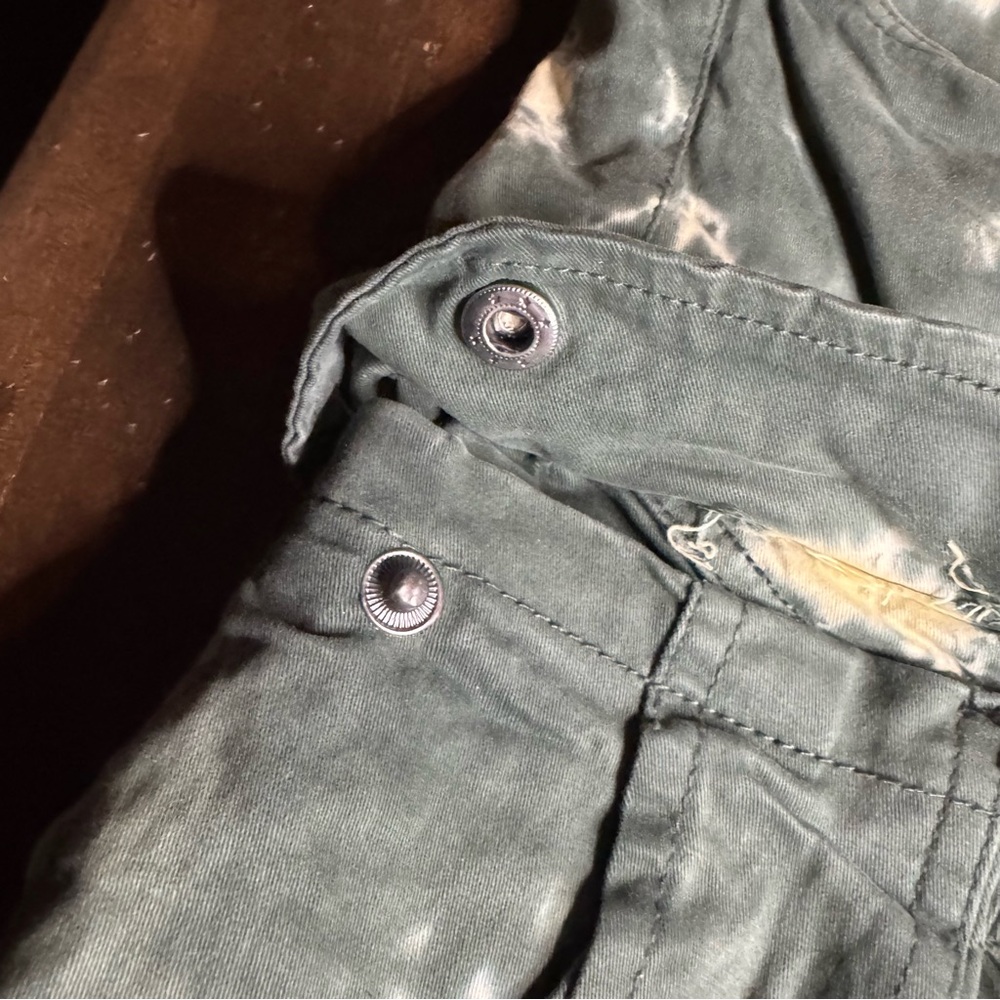 Copper Rivet Bleached Green  Tie-Dye Cargo Pants Slim Fit 40/32 - Picture 2 of 10